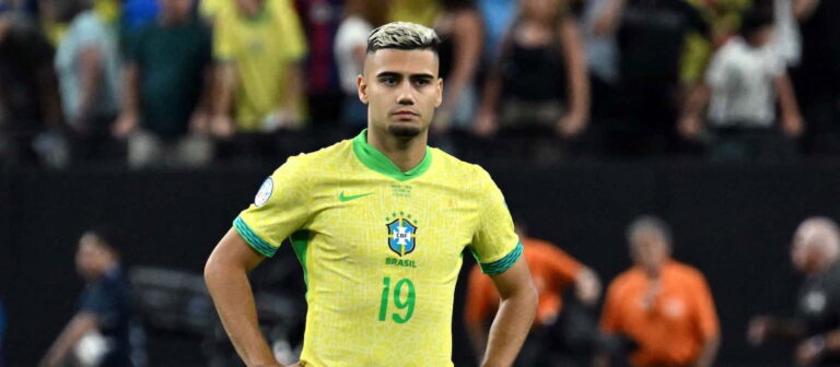 “Could have trusted more”: Former United academy gem blasts club’s recent transfer strategy