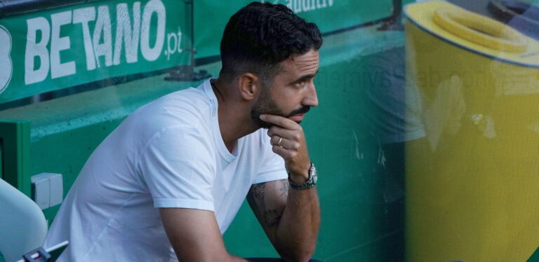 Big name benched and superstar squeezed in – Owen predicts strongest Amorim XI