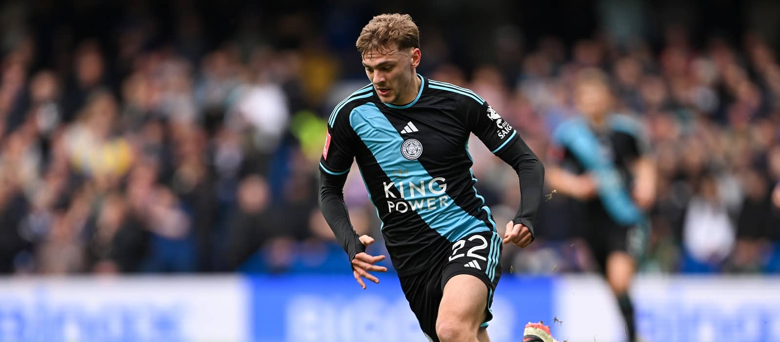 united-eye-sensational-january-swoop-for-chelsea’s-midfield-maestro-–-report