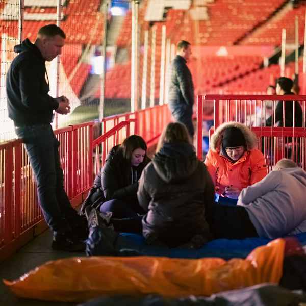 magical-and-moving:-the-2024-old-trafford-sleep-out
