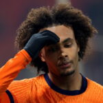“i-am-not-going-to-…“:-koeman’s-response-to-zirkzee-question-speaks-volumes-following-bosnia-disasterclass