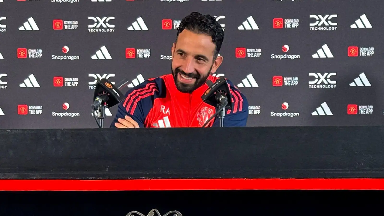 man-utd:-amorim-reveals-he-‘loves’-one-‘suffering’-star-given-‘two-positions’-–-‘he-should-be-happy!’