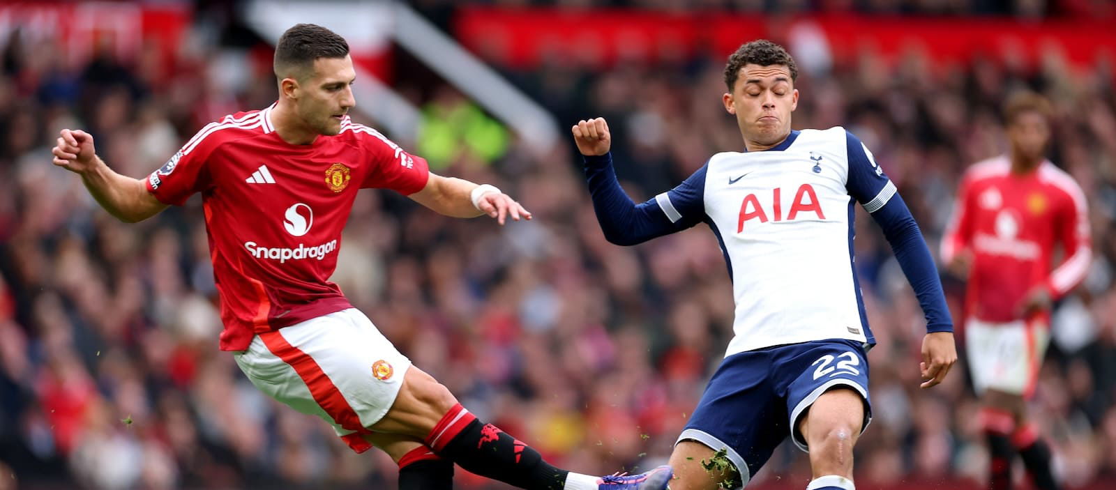 united-handed-major-boost-as-cup-rivals-face-defensive-crisis-hours-before-kick-off