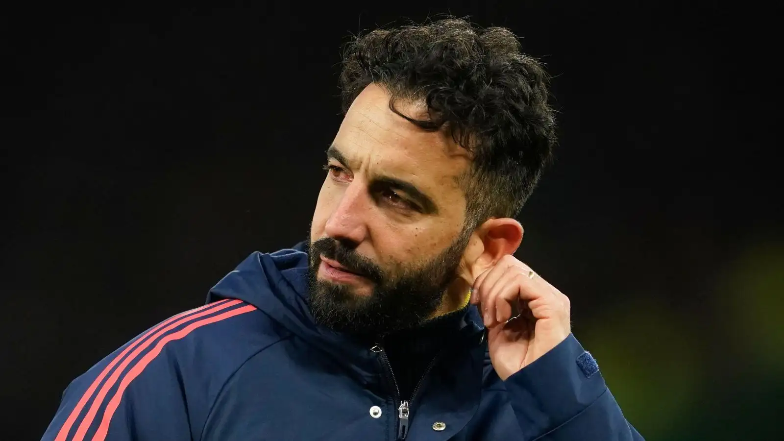 man-utd-‘insider’-insists-replacing-one-‘not-good-enough’-star-is-amorim’s-january-transfer-‘priority’