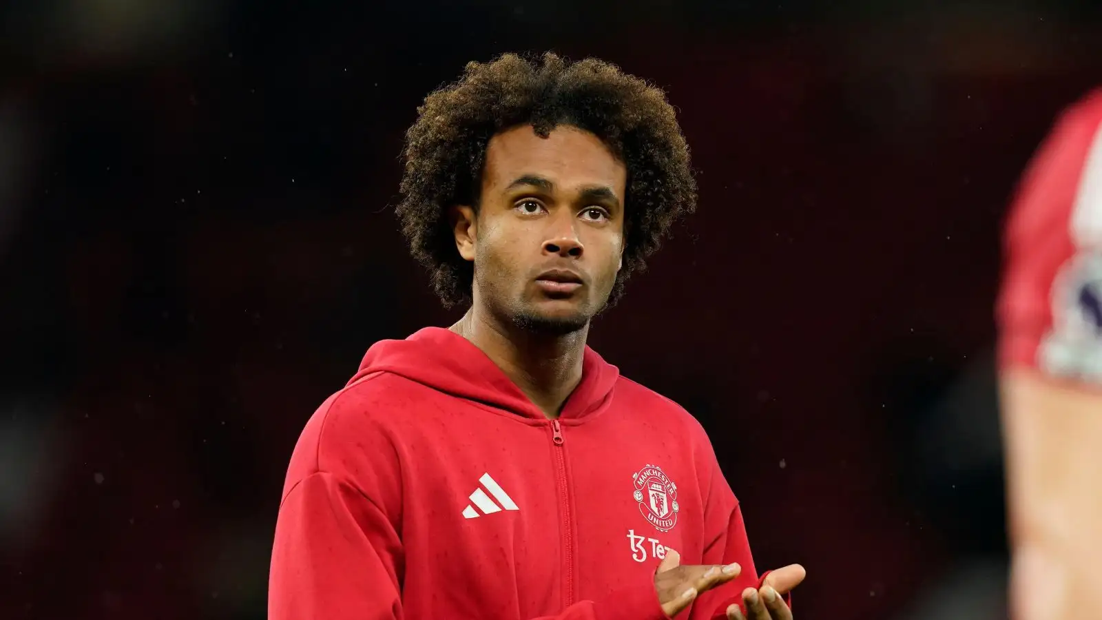 zirkzee-makes-decision-on-man-utd-exit-with-red-devils-‘open’-to-transfer-amid-interest-from-two-clubs