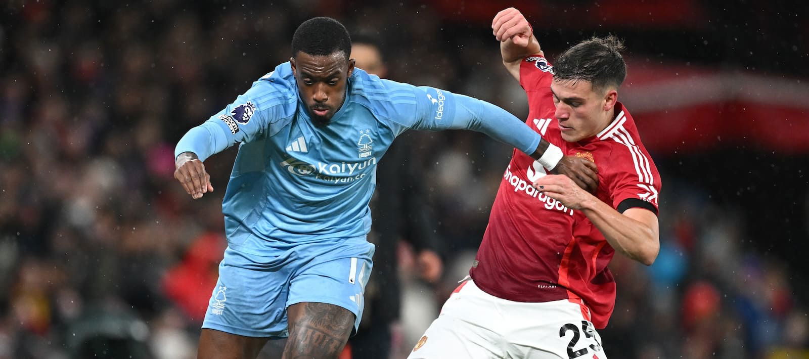 100%-aerial-duels-won,-2-key-passes:-united-summer-recruit-shines-in-spite-of-disheartening-loss-vs-forest