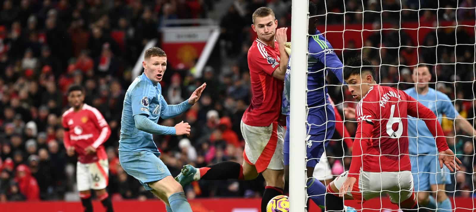 four-things-we-learned-as-united-flop-to-3-2-loss-at-home-to-nottingham-forest