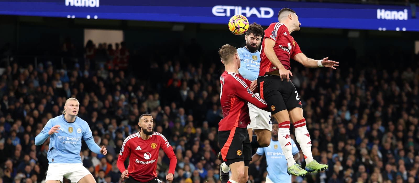 “it-was-the-first-time…”:-united-hero-explains-why-derby-win-felt-different-with-amorim’s-magic-working-like-a-charm