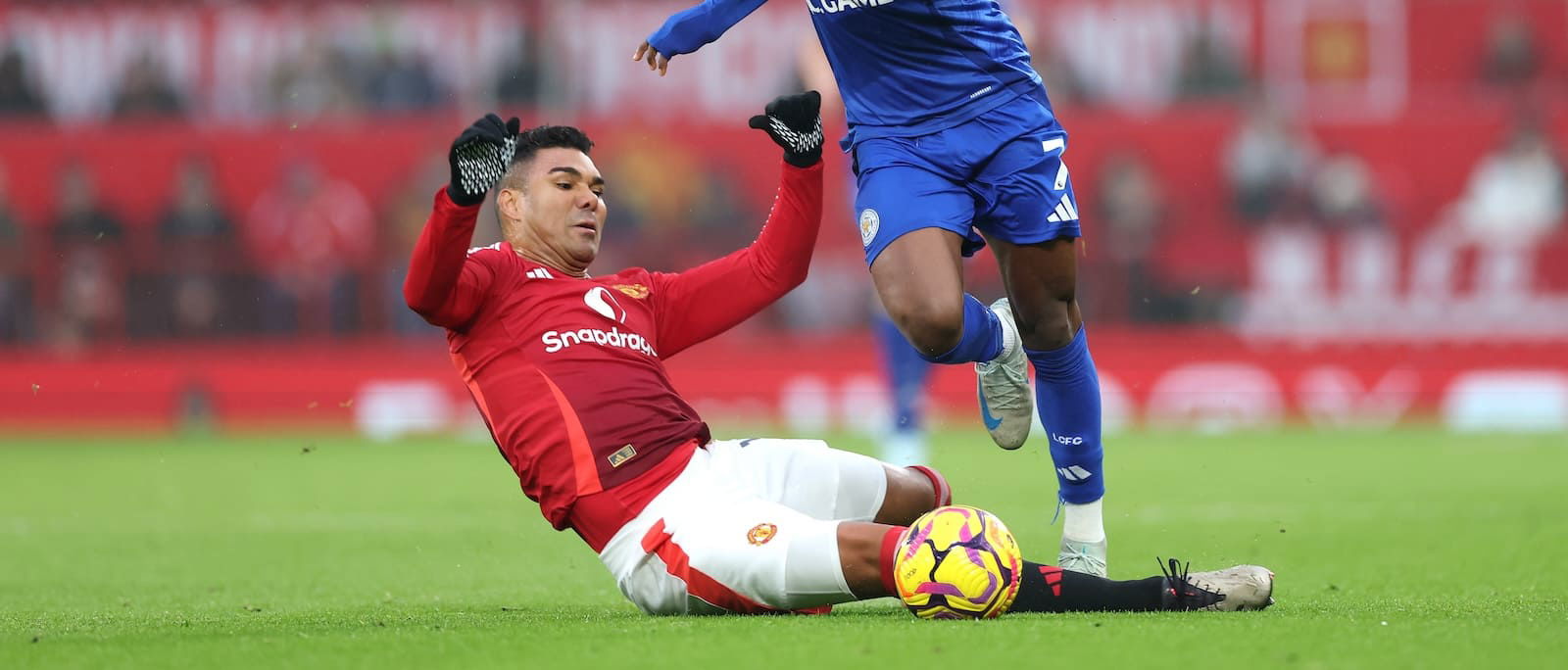 united-star-in-line-for-eye-watering-pay-rise-if-he-departs-this-january-–-report