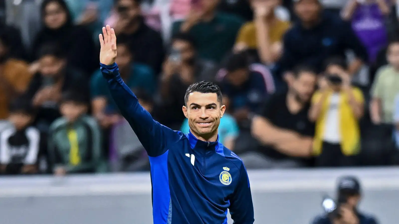 cristiano-ronaldo-‘accepts-offer’-with-ex-man-utd-star-to-‘receive-168m’-after-‘requesting-reunion’