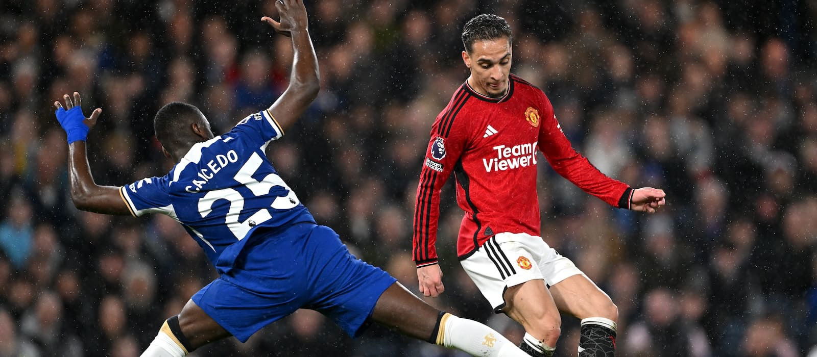 united-“in-ongoing-talks”-with-la-liga-club-over-loan-move-for-player-yet-to-start-in-pl-under-amorim-–-sky