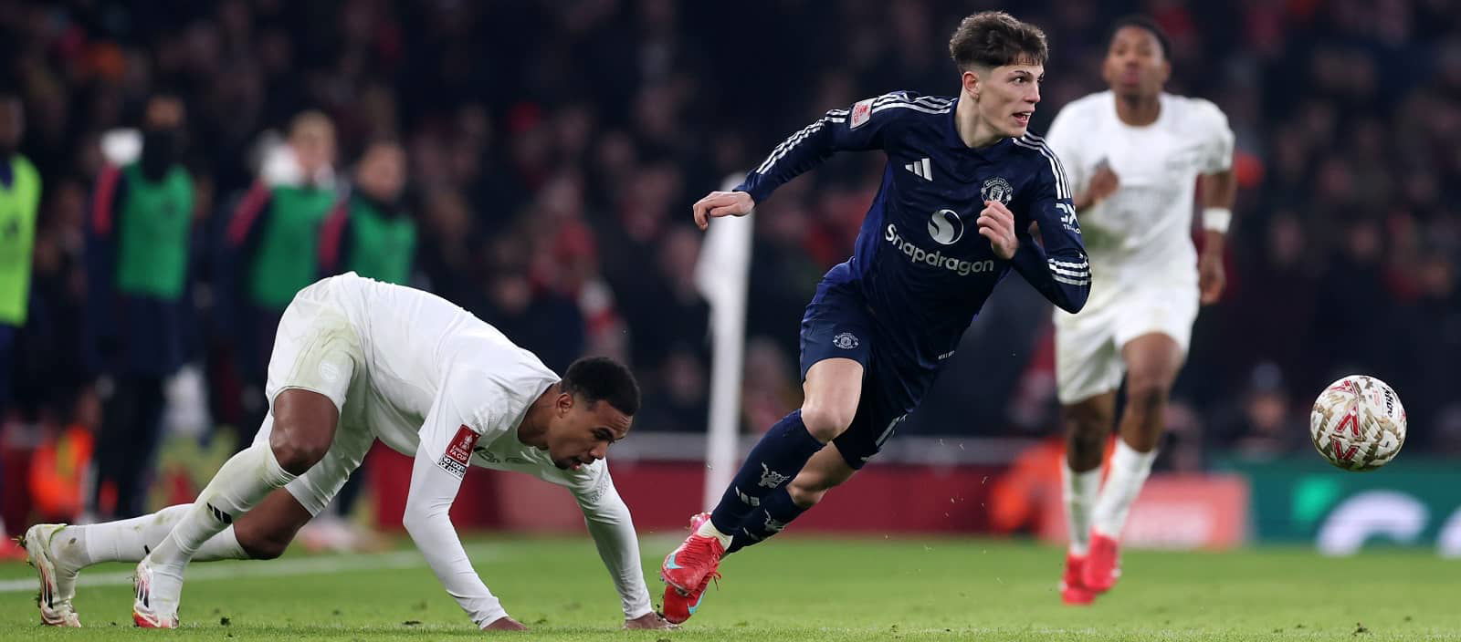 united-reject-40m-bid-for-garnacho-from-napoli-with-ineos-“ready-to-play-hardball”-–-report