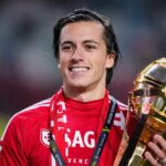 romano-confirms-man-utd-signing-as-alternative-‘option’-is-on-ruben-amorim’s-list