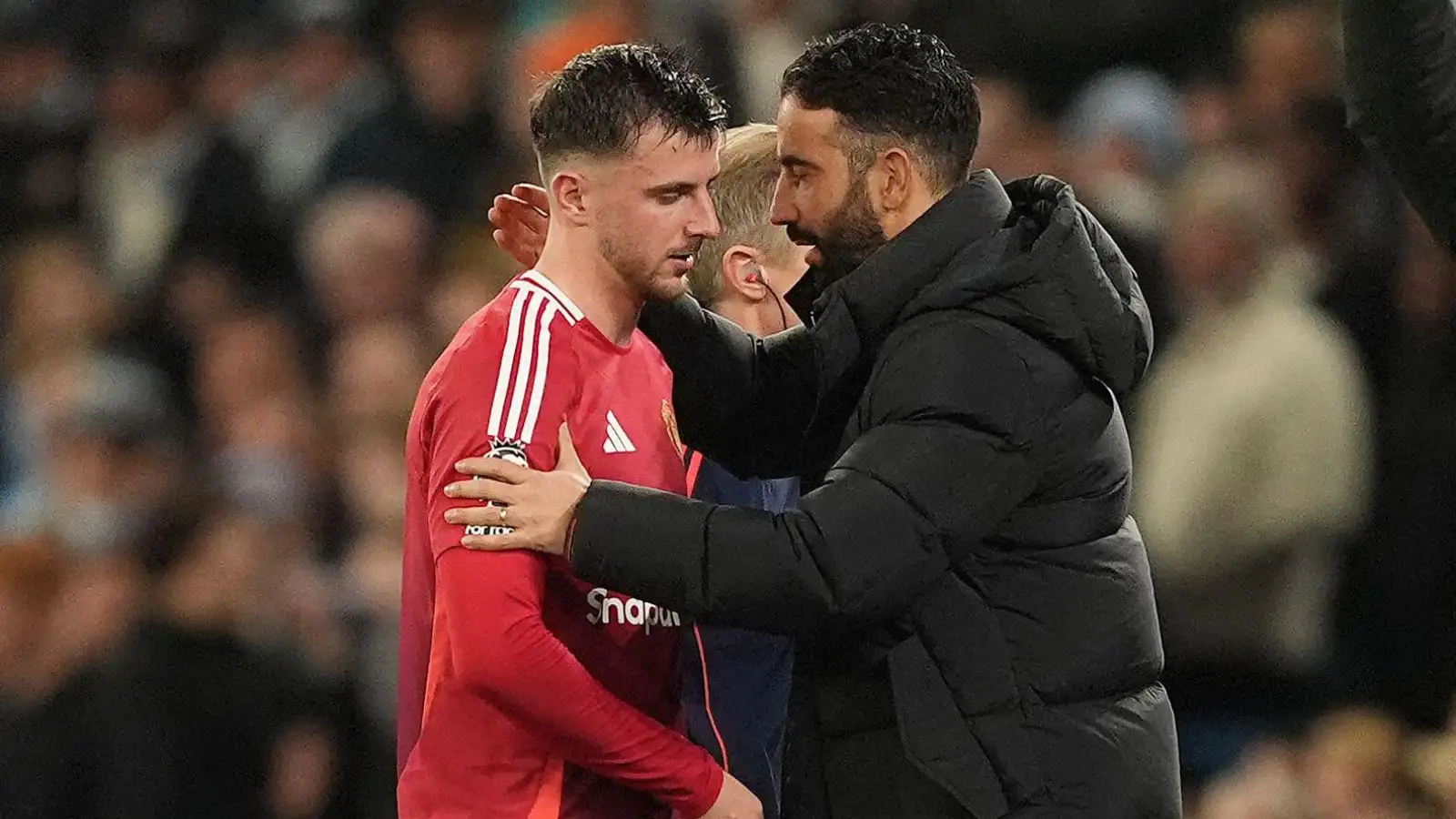 amorim-has-10-man-transfer-list-and-arsenal-fans-have-lost-their-minds-over-michael-oliver