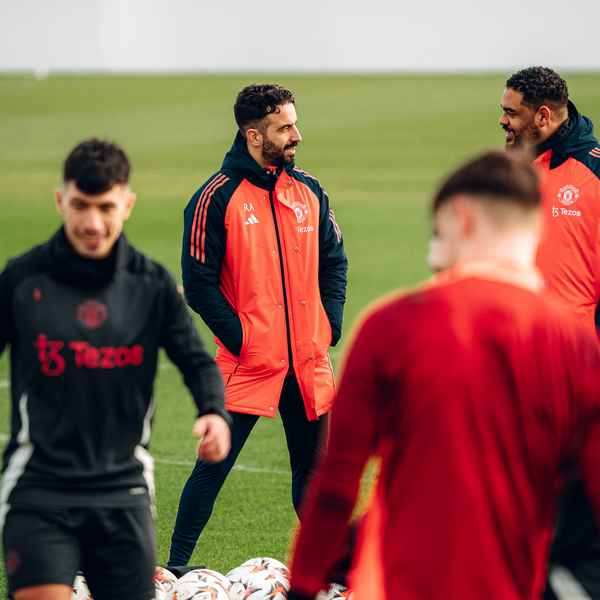 revealed:-united’s-squad-for-bucharest-trip