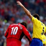 van-nistelrooy-sends-shocking-one-word-message-to-arsenal-over-manchester-united-‘hostilities’