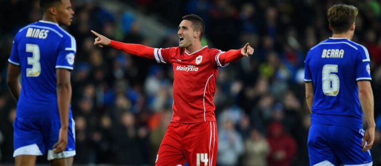 “I could still play there”: United cult hero suggests he can do a better job than £100m underperforming duo