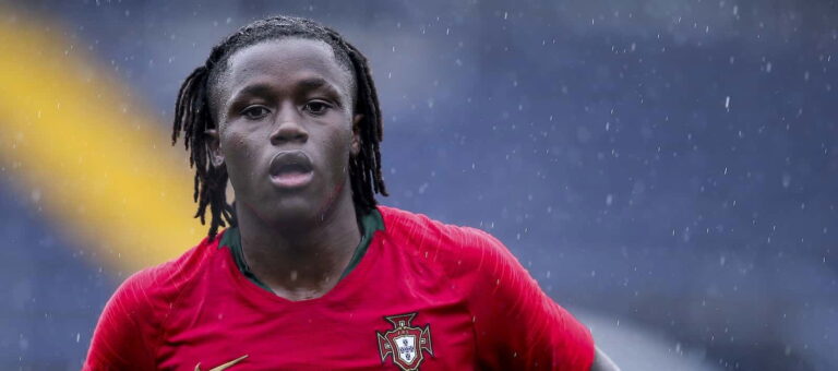 Sensational wonderkid ready to move to United even without European football, Amorim will be delighted – report