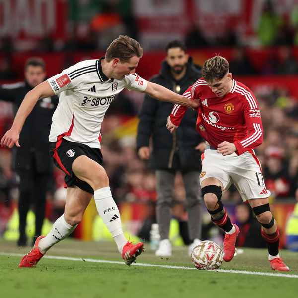 manchester-united-1-fulham-1-(3-4-penalties)
