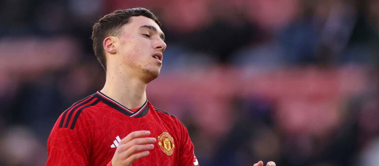 United’s young goal machine winger scores 16th goal of the season to send U18s top of the table