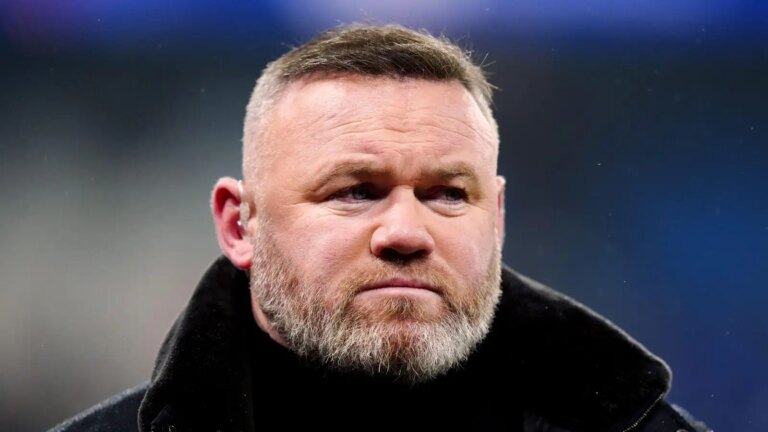 Rooney accuses Man Utd team-mates of giving Red Devils flop ‘no help’ in staunch defence