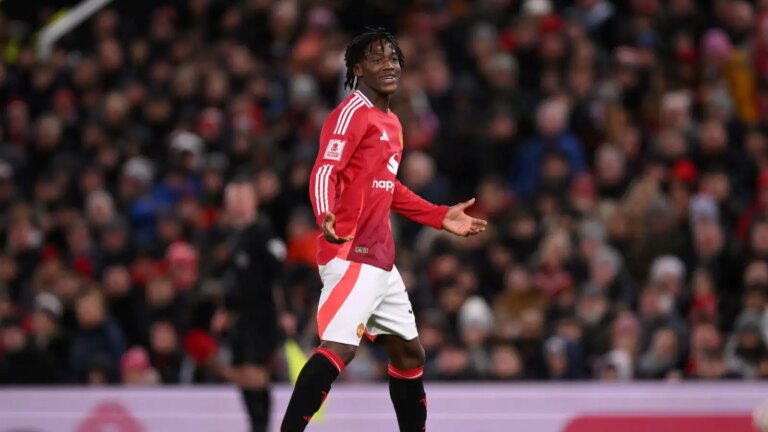 Man Utd ‘trying to convince’ Mainoo to stay as youngster is slammed for ‘ridiculous’ demands
