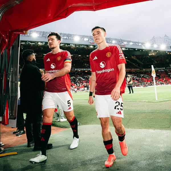 amorim-provides-team-news-update