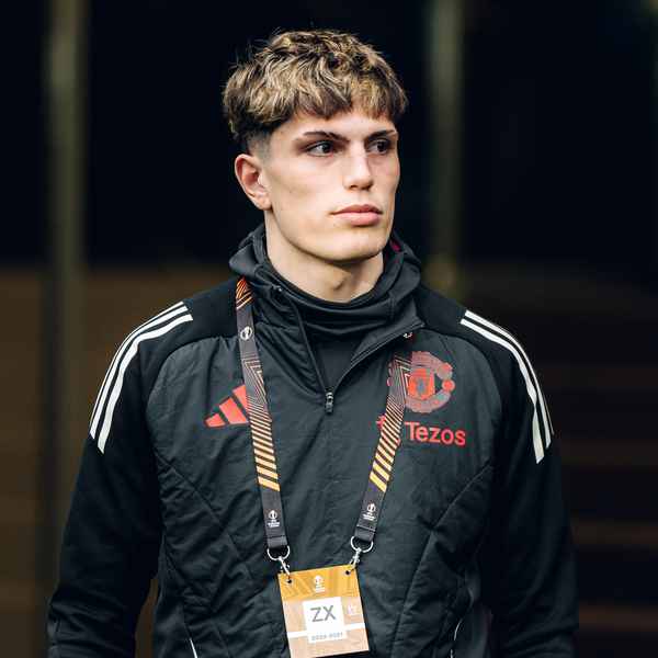 confirmed:-amorim’s-team-to-face-real-sociedad