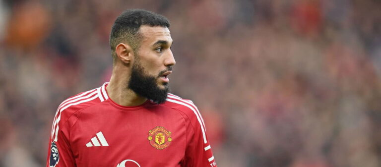 100% dribbles, 100% aerial duels won, 3 key passes: Marauding star produced arguably his best performance in a United shirt