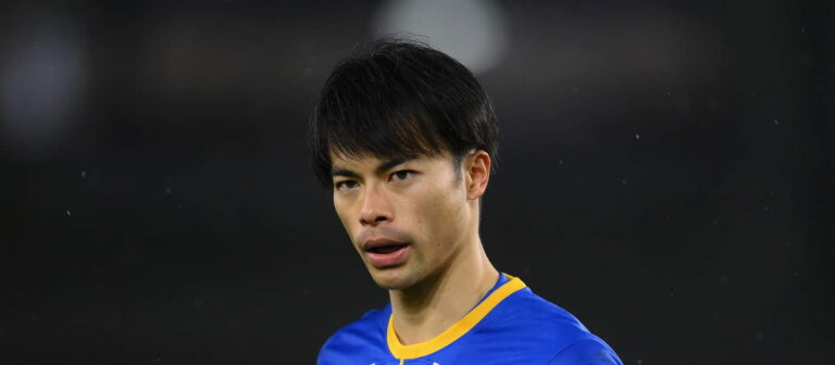 United enter whirlwind battle to sign star PL winger as Liverpool, Chelsea, Bayern, and PSG express interest – report