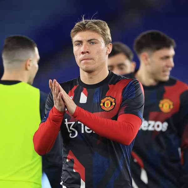 hojlund-grateful-for-schmeichel’s-support hojlund-grateful-for-schmeichel’s-support
