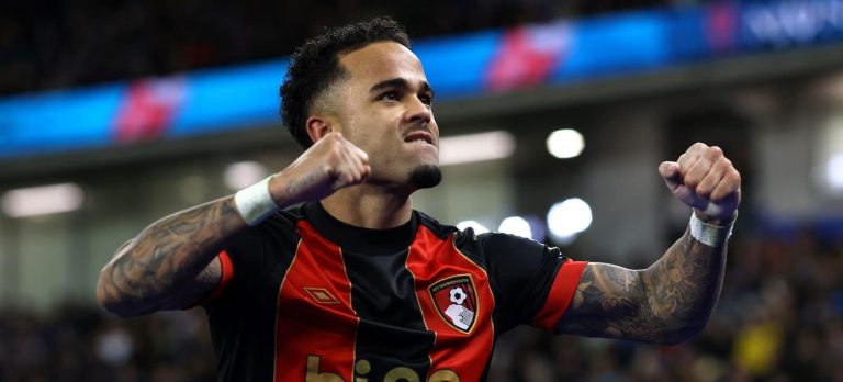 United plotting blockbuster €50m raid on high-flyers for “amazing” 20 G/A attacker who has set the PL alight – report