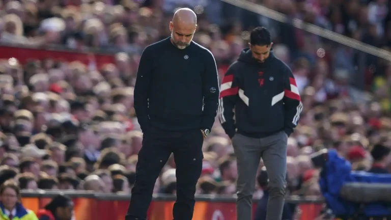 Manchester United and Manchester City both clearly desperate for season to end