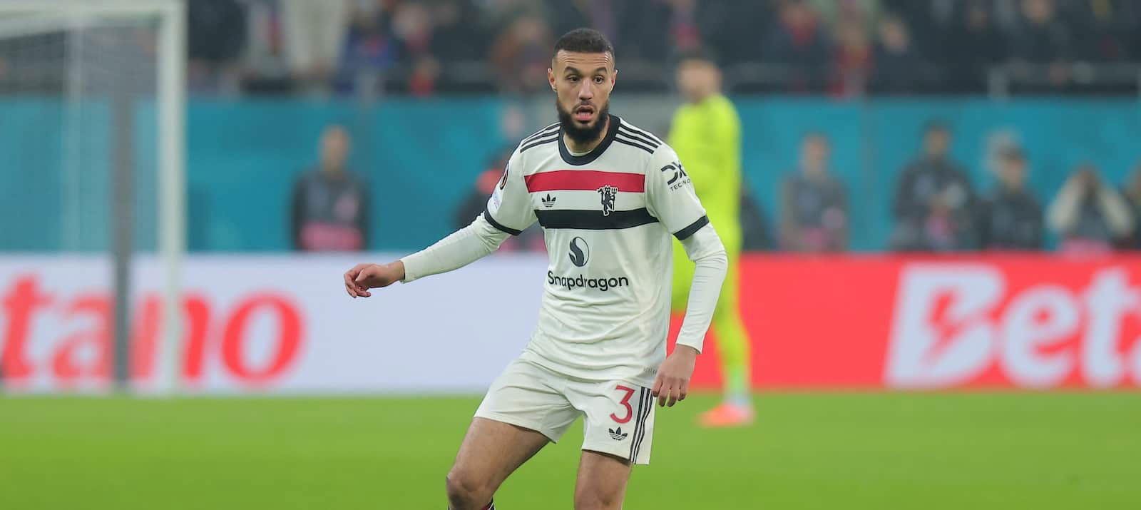 3-tackles,-4-clearances,-94%-passing:-united-star-drove-lyon-mad-with-all-action-performance