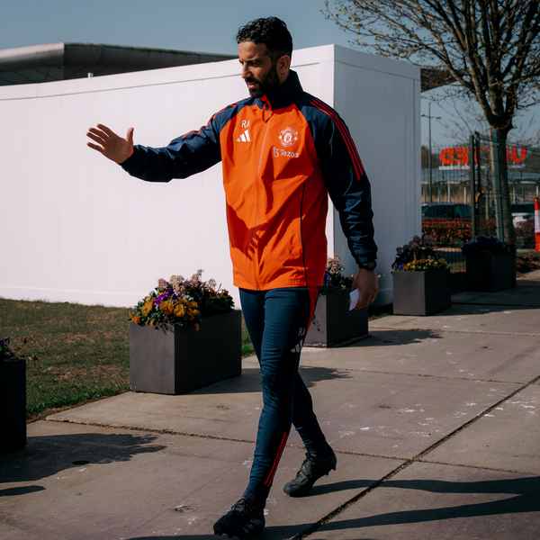 When is the build-up to the big one versus Lyon?