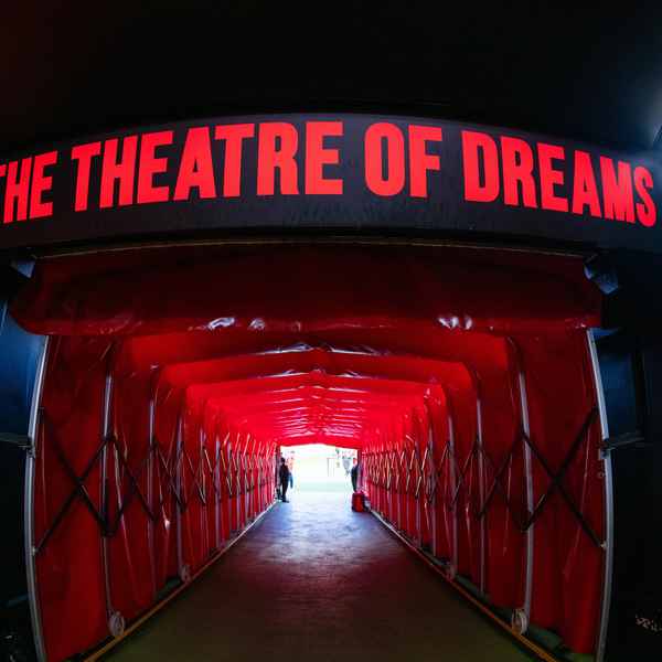 easter-sunday-preview:-united-v-wolves