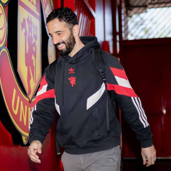 amorim-names-side-to-face-wolves