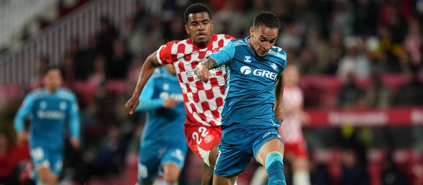 video:-100%-long-balls,-2-key-passes,-1-goal:-united-star-turns-heads-again-with-another-dazzling-display-for-loan-club