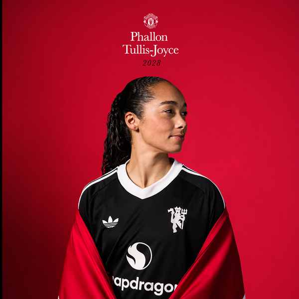 tullis-joyce-signs-new-united-contract tullis-joyce-signs-new-united-contract