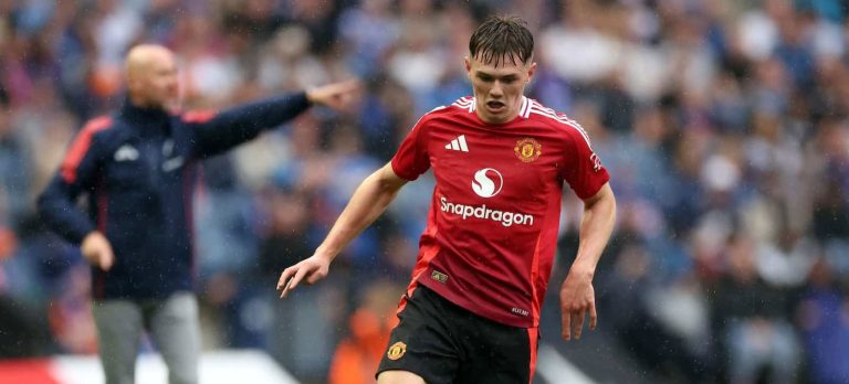 Video: United youngster delivers stunning assist to secure his loan side promotion to League One