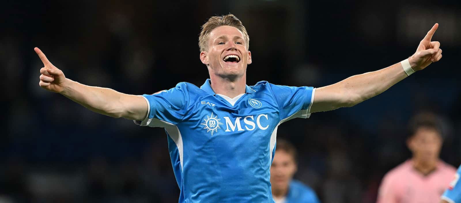“he-had-to-be-put…”:-napoli-chief-pinpoints-how-conte-has-unlocked-mctominay-in-a-way-united-couldn’t