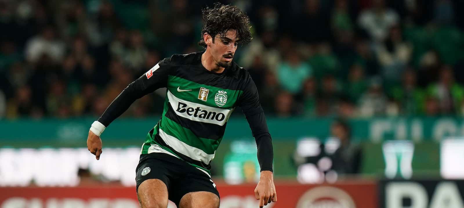 arsenal-to-offer-explosive-forward-jaw-dropping-salary-to-snatch-him-from-united’s-grasp-–-report