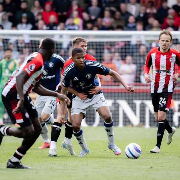 brentford-4-manchester-united-3