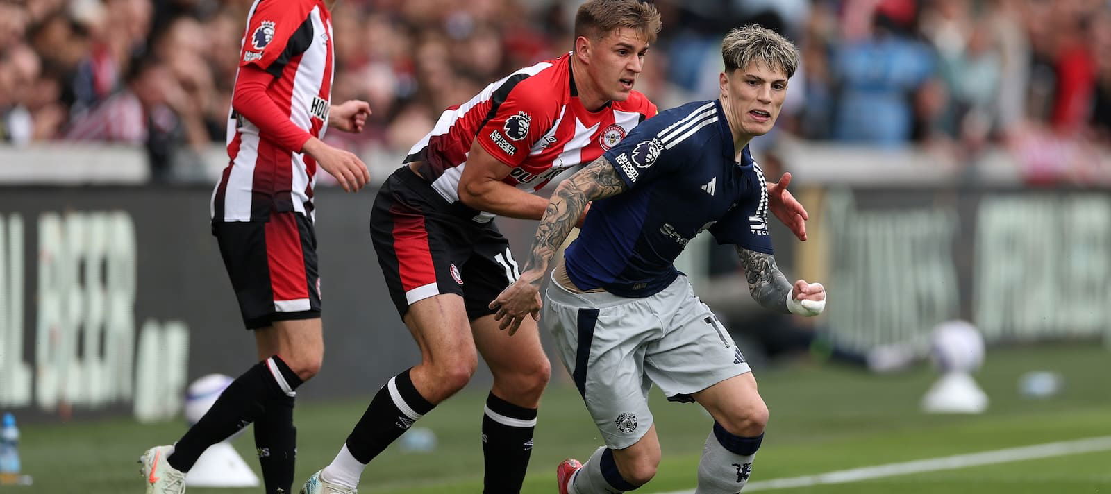 fierce-pl-rivals-“expected”-to-come-in-for-21-g/a-united-star-in-the-summer,-ineos-want-65m-to-agree-deal-–-report