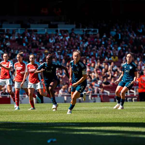 report:-arsenal-4-united-women-3