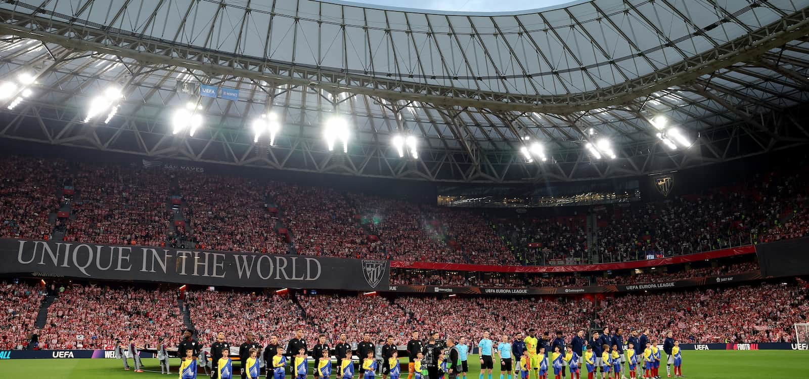 united’s-kit-choice-confirmed-for-massive-europa-league-final,-it-is-a-winning-omen
