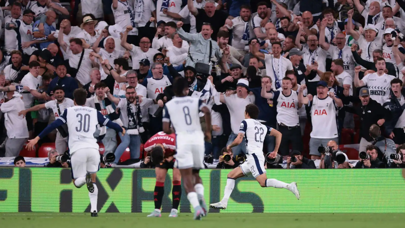 spurs-ending-17-year-trophy-drought-is-actually-all-about-arsenal’s-‘cycle-of-humiliation’ spurs-ending-17-year-trophy-drought-is-actually-all-about-arsenal’s-‘cycle-of-humiliation’