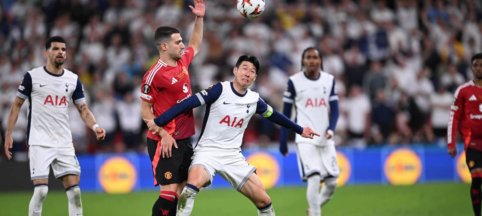 video:-dejected-united-delivers-brutally-honest-verdict-on-whether-amorim-is-the-right-fit-for-the-club