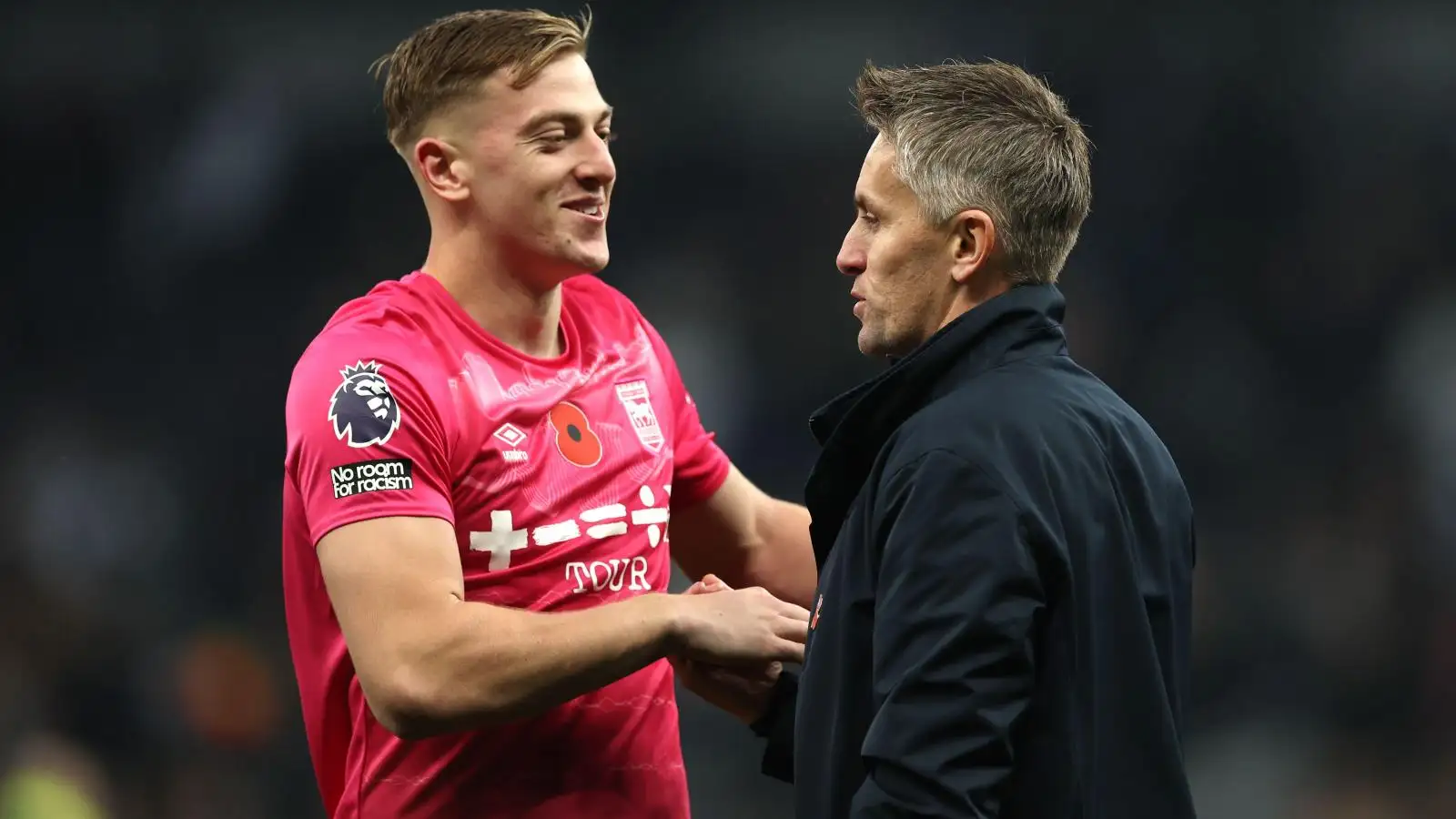 manager-confirms-30m-man-utd,-chelsea-target-‘looking-at-options’-amid-‘lots-of-interest’