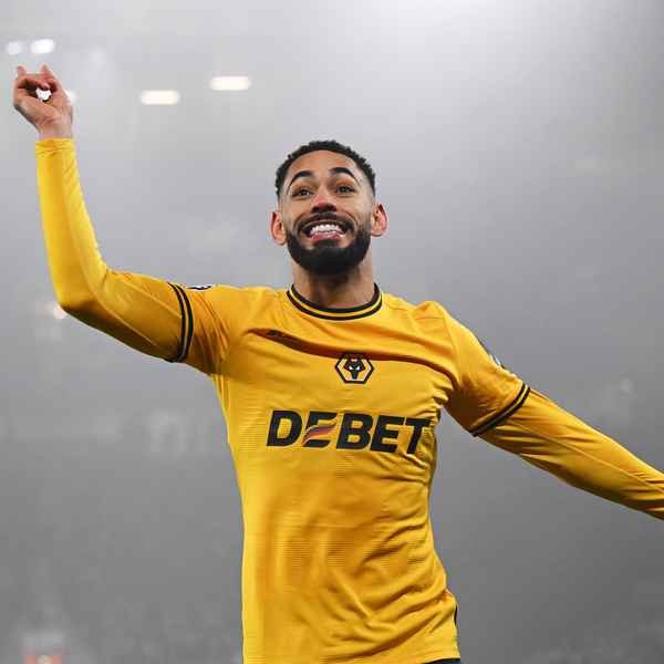 cunha-to-follow-long-line-of-united-signings